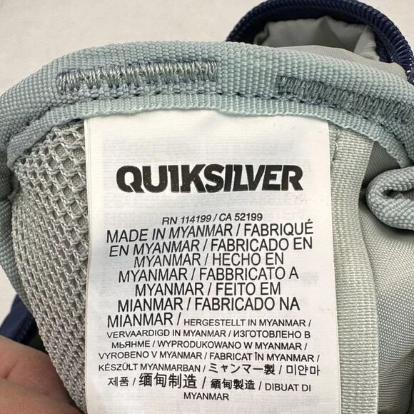 Quiksilver Navy Blue Fanny Pack Belt Bag Adjustable Strap Water-Resistant Zipper - Picture 8 of 16